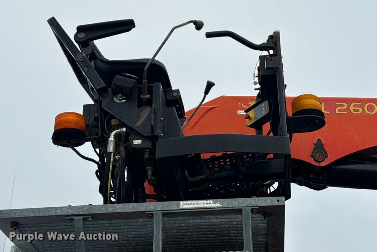 image for item EG1958 2007 Freightliner Business Class M2 grapple truck