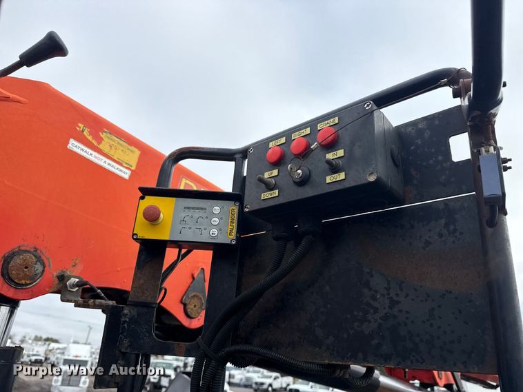 image for item EG1958 2007 Freightliner Business Class M2 grapple truck