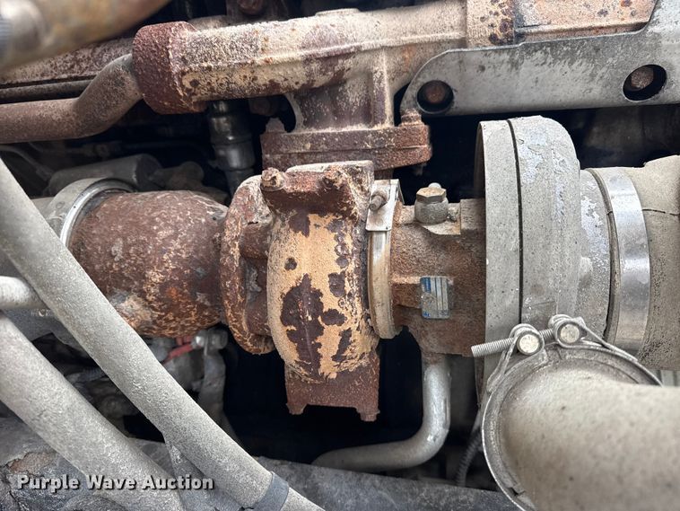 image for item EG1958 2007 Freightliner Business Class M2 grapple truck