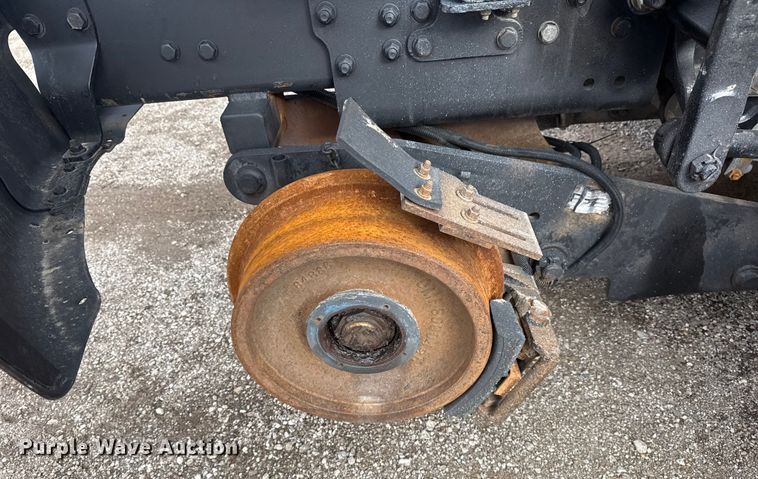 image for item EG1958 2007 Freightliner Business Class M2 grapple truck