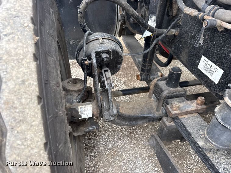 image for item EG1958 2007 Freightliner Business Class M2 grapple truck