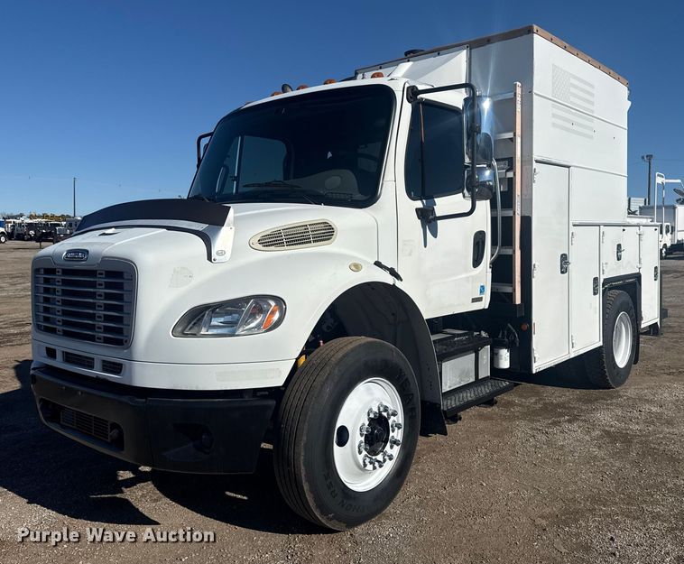image for item EG1959 2010 Freightliner Business Class M2 utility / service truck