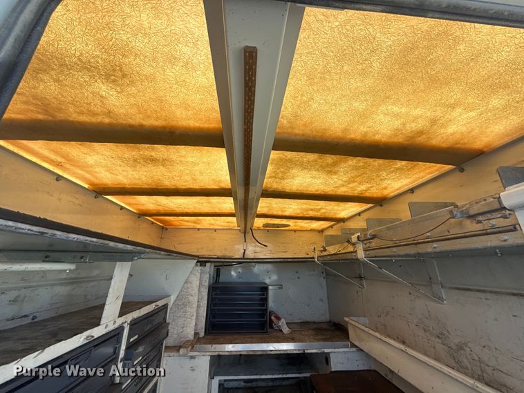 image for item EG1959 2010 Freightliner Business Class M2 utility / service truck