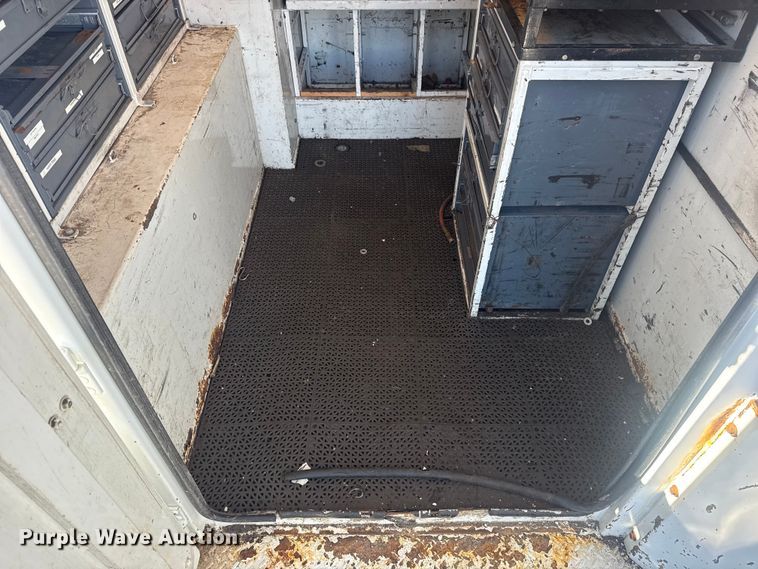 image for item EG1959 2010 Freightliner Business Class M2 utility / service truck