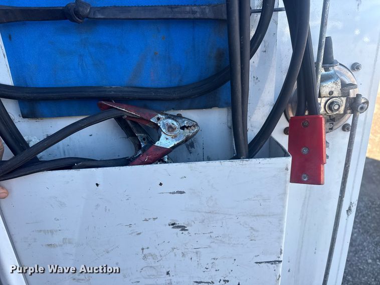 image for item EG1959 2010 Freightliner Business Class M2 utility / service truck