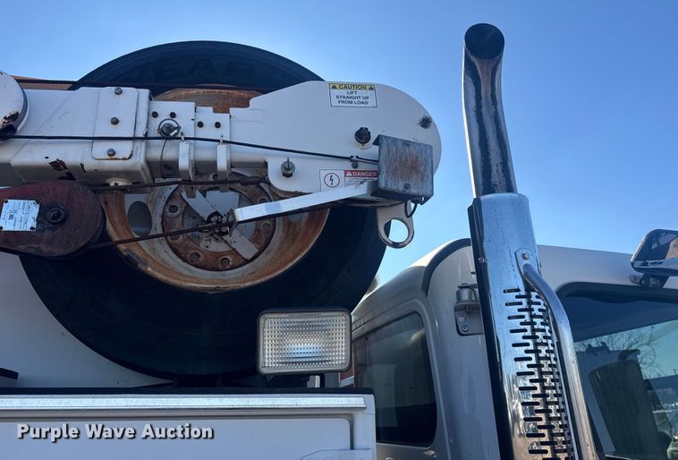 image for item EG1959 2010 Freightliner Business Class M2 utility / service truck