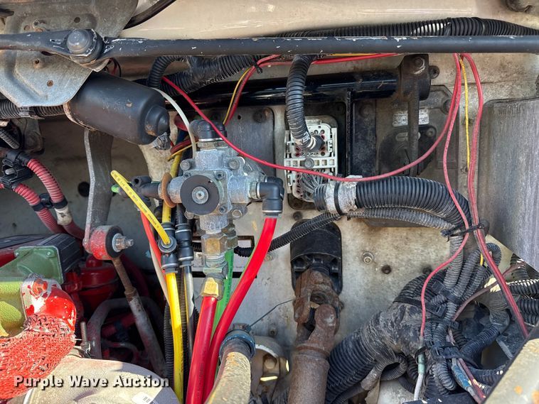 image for item EG1959 2010 Freightliner Business Class M2 utility / service truck