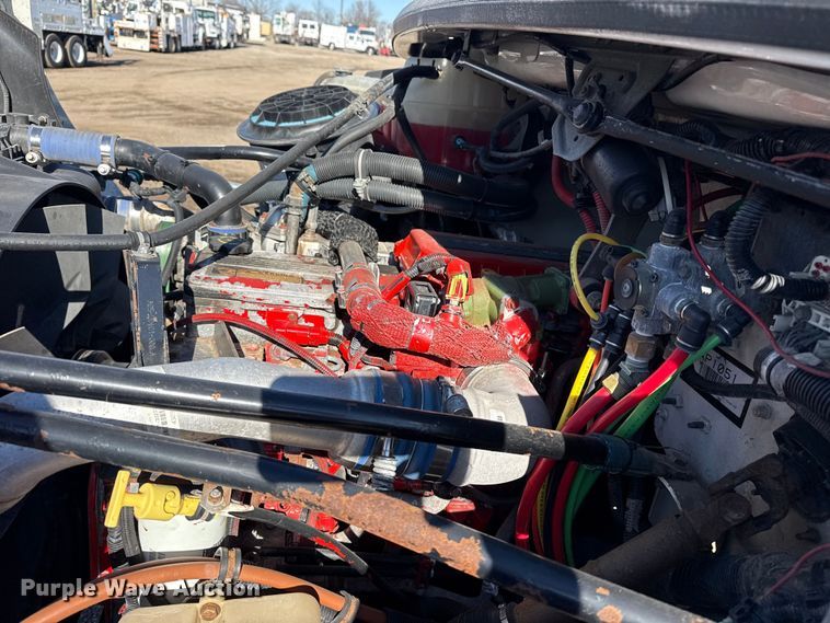 image for item EG1959 2010 Freightliner Business Class M2 utility / service truck