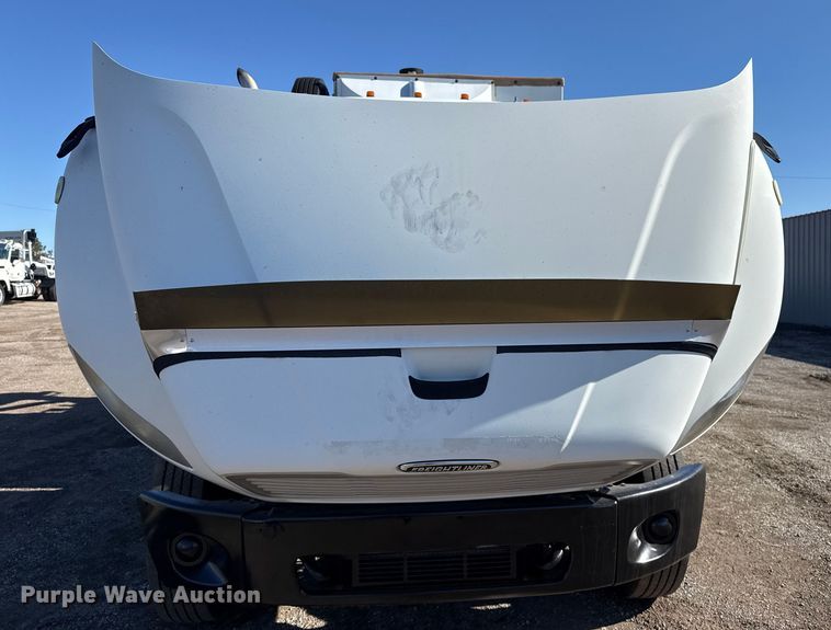 image for item EG1959 2010 Freightliner Business Class M2 utility / service truck