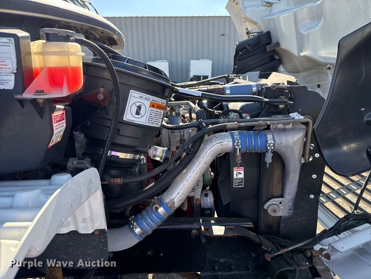 image for item EG1959 2010 Freightliner Business Class M2 utility / service truck