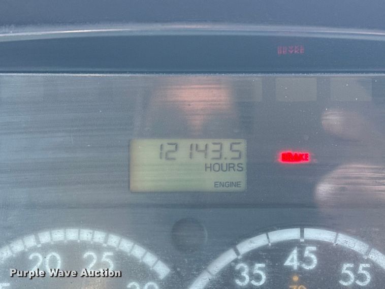 image for item EG1959 2010 Freightliner Business Class M2 utility / service truck