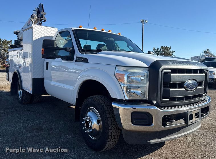 image for item EG1961 2014 Ford F350 Super Duty utility bed pickup truck