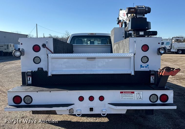 image for item EG1961 2014 Ford F350 Super Duty utility bed pickup truck