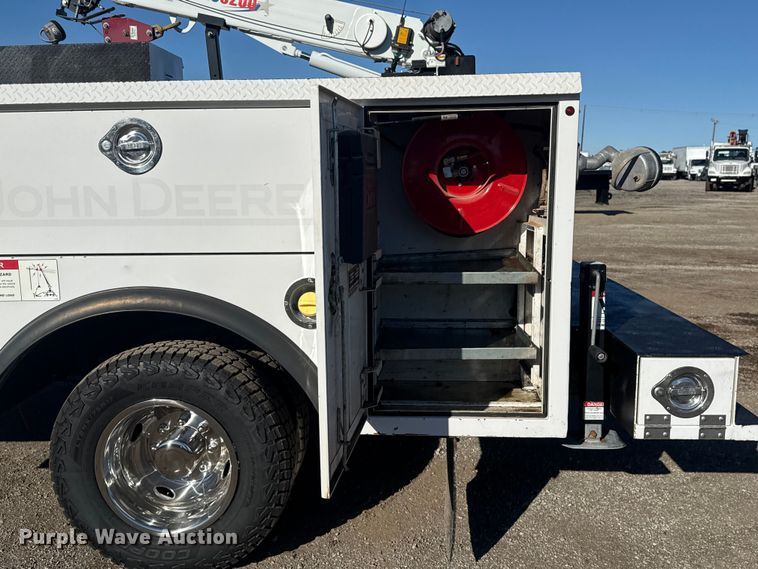 image for item EG1961 2014 Ford F350 Super Duty utility bed pickup truck