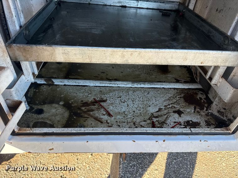 image for item EG1961 2014 Ford F350 Super Duty utility bed pickup truck