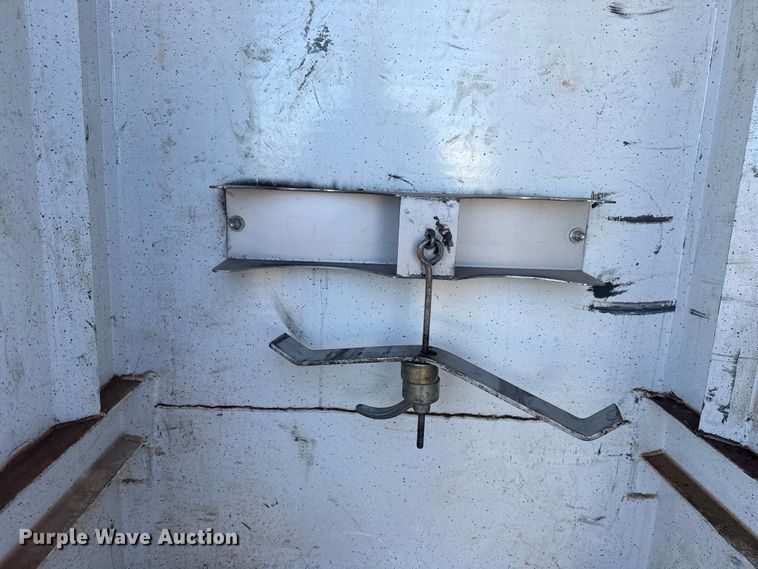 image for item EG1961 2014 Ford F350 Super Duty utility bed pickup truck