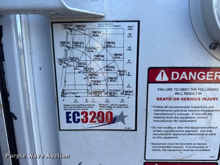 image for item EG1961 2014 Ford F350 Super Duty utility bed pickup truck