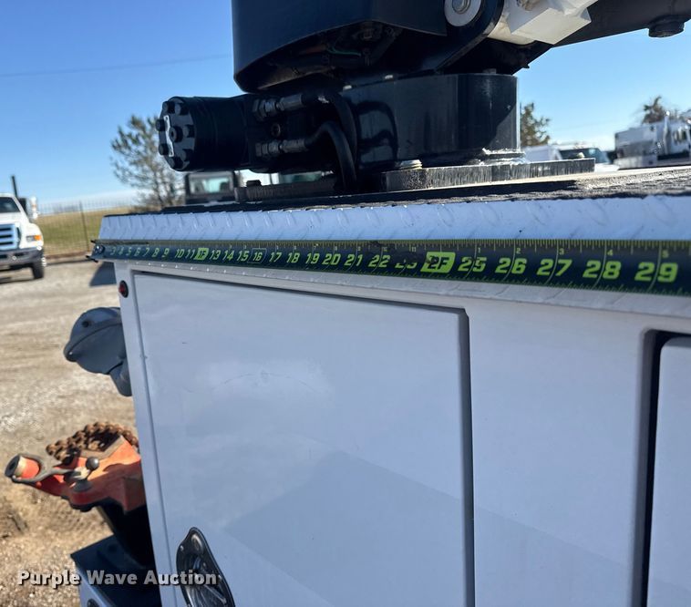 image for item EG1961 2014 Ford F350 Super Duty utility bed pickup truck