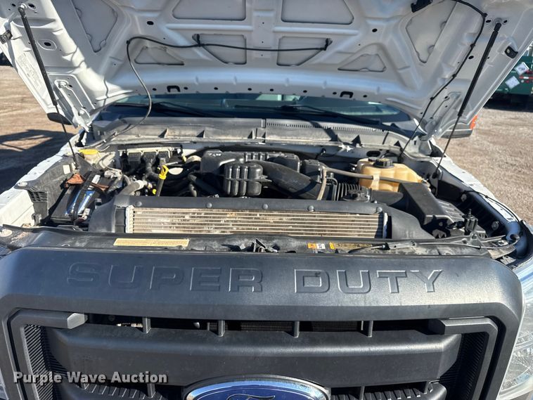 image for item EG1961 2014 Ford F350 Super Duty utility bed pickup truck