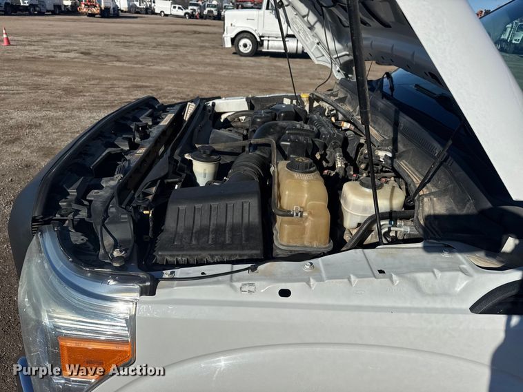 image for item EG1961 2014 Ford F350 Super Duty utility bed pickup truck