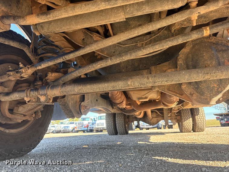 image for item EG1961 2014 Ford F350 Super Duty utility bed pickup truck