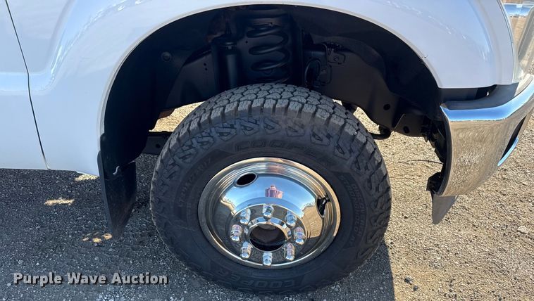 image for item EG1961 2014 Ford F350 Super Duty utility bed pickup truck