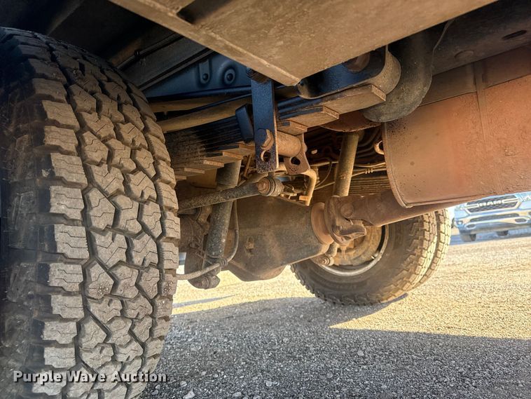 image for item EG1961 2014 Ford F350 Super Duty utility bed pickup truck