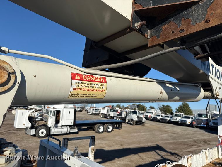 image for item EG1962 2012 Freightliner 114SD crane truck