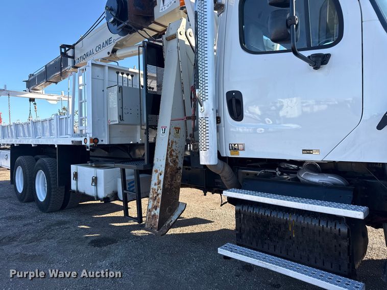 image for item EG1962 2012 Freightliner 114SD crane truck