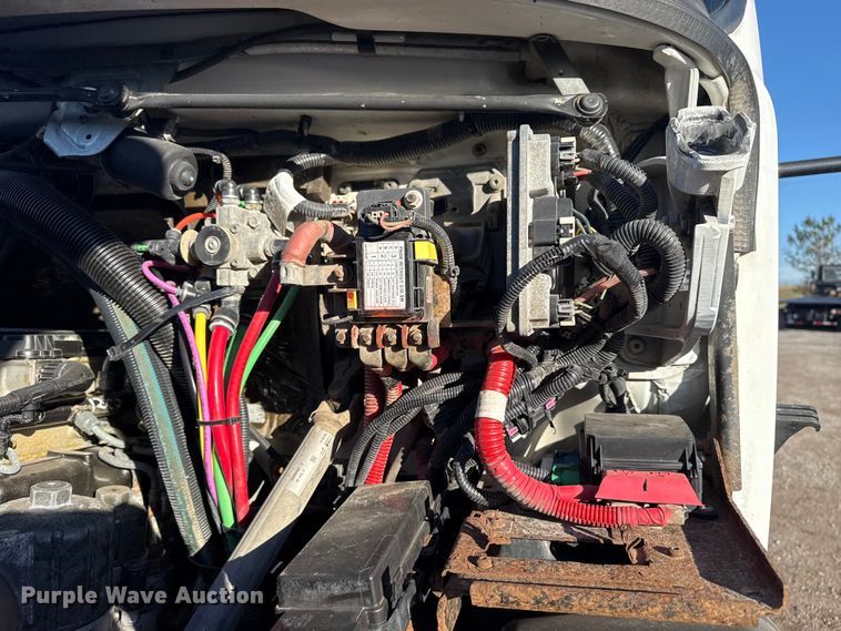 image for item EG1962 2012 Freightliner 114SD crane truck