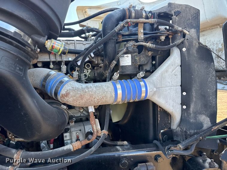 image for item EG1962 2012 Freightliner 114SD crane truck