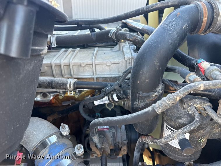 image for item EG1962 2012 Freightliner 114SD crane truck