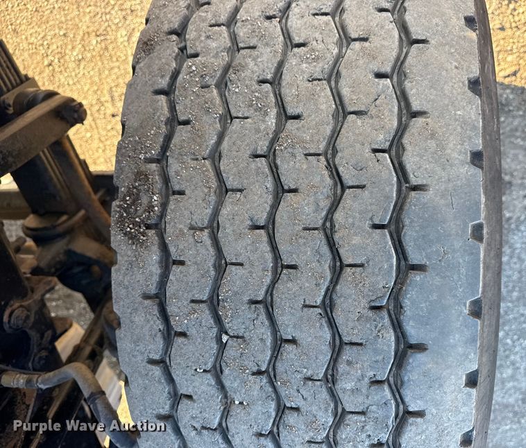 image for item EG1962 2012 Freightliner 114SD crane truck