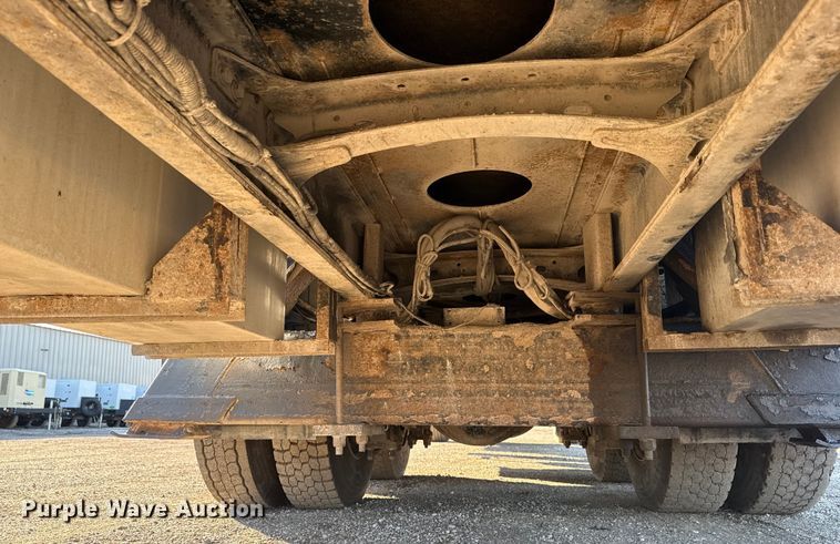 image for item EG1962 2012 Freightliner 114SD crane truck