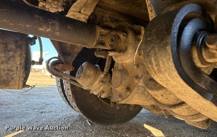 image for item EG1962 2012 Freightliner 114SD crane truck