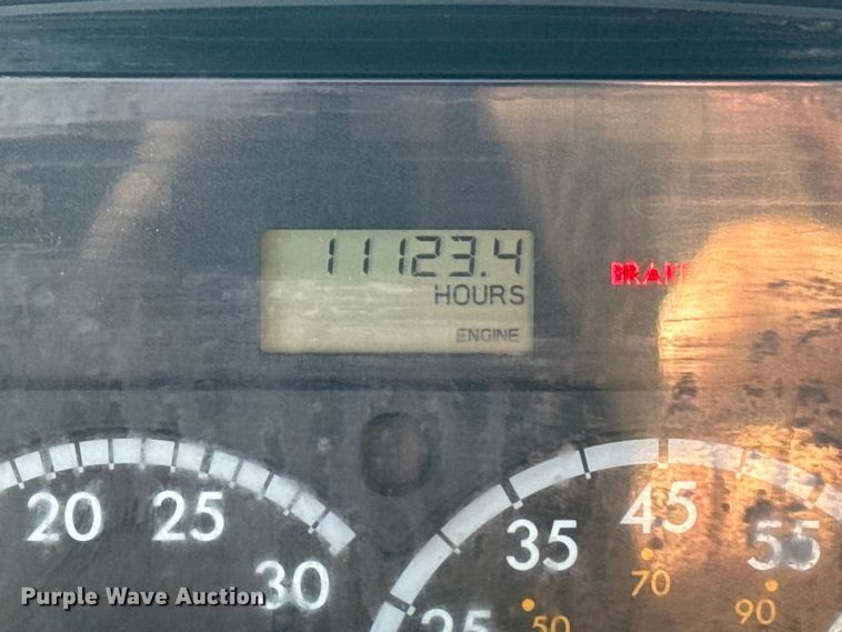 image for item EG1962 2012 Freightliner 114SD crane truck