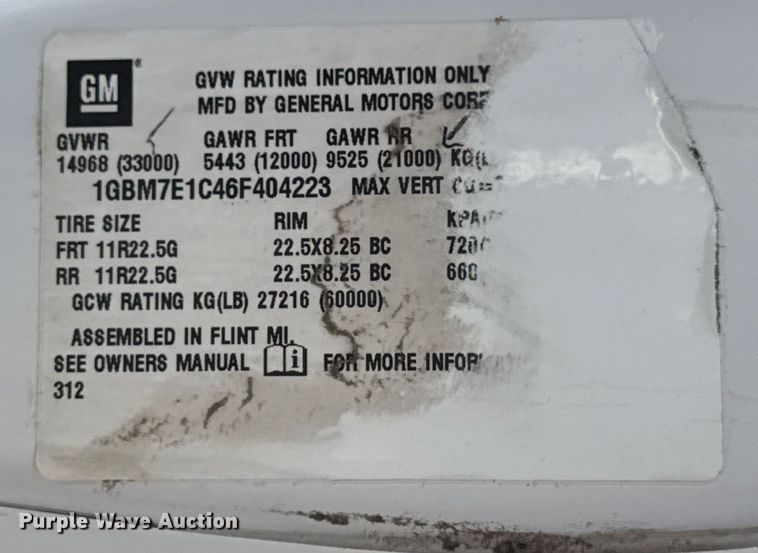 image for item EG6165 2006 Chevrolet C7500 crane truck