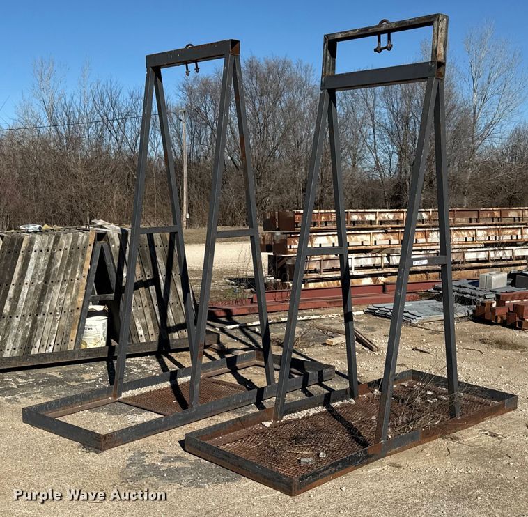 image for item EN0178 (6) concrete form baskets