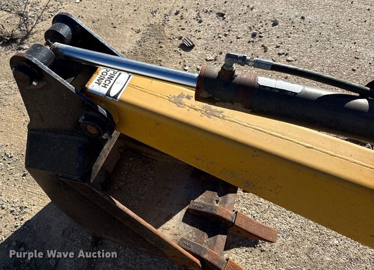 image for item EN0179 Skid steer backhoe