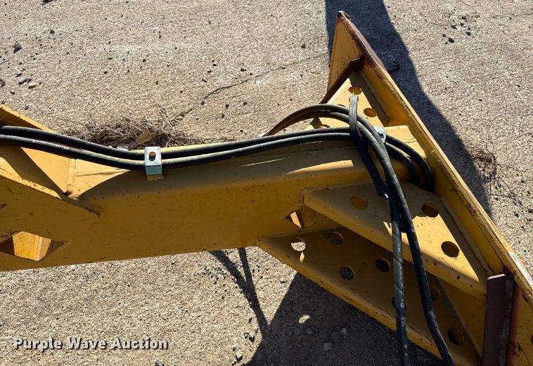 image for item EN0179 Skid steer backhoe