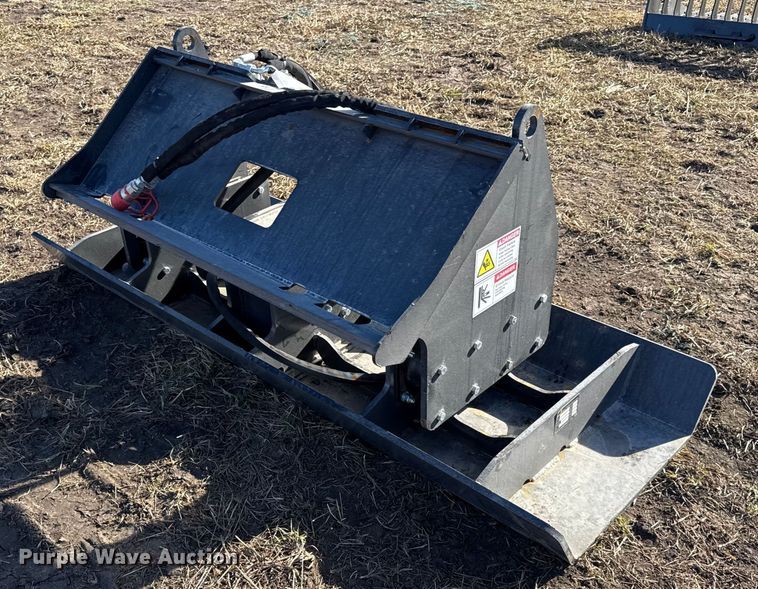 image for item EN0215 2025 Landhonor VPC-11-72W skid steer plate compactor