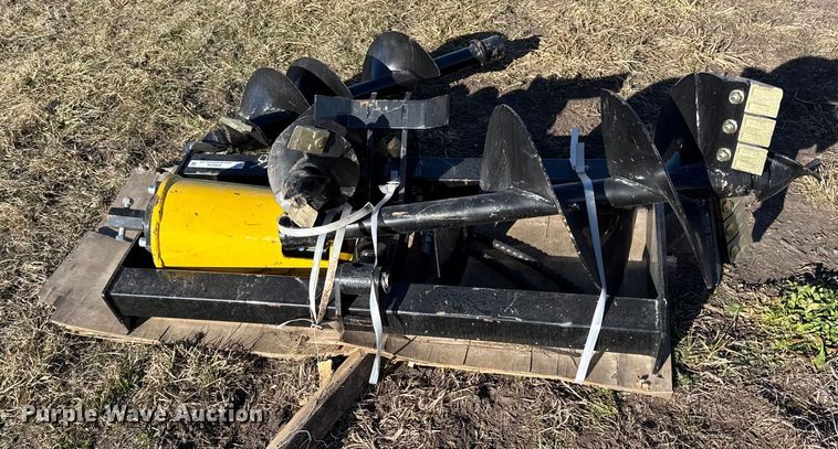 image for item EN0218 Skid steer auger