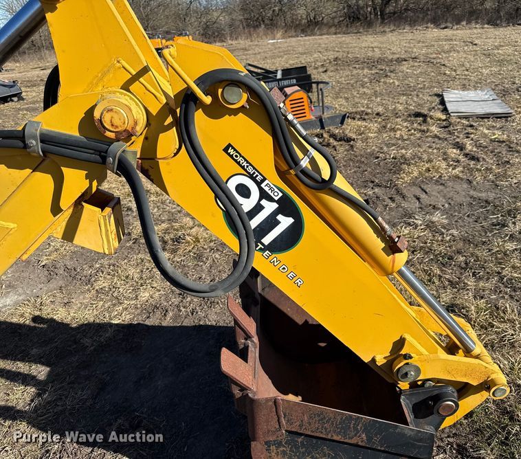 image for item EN0221 John Deere 911 extender skid steer backhoe