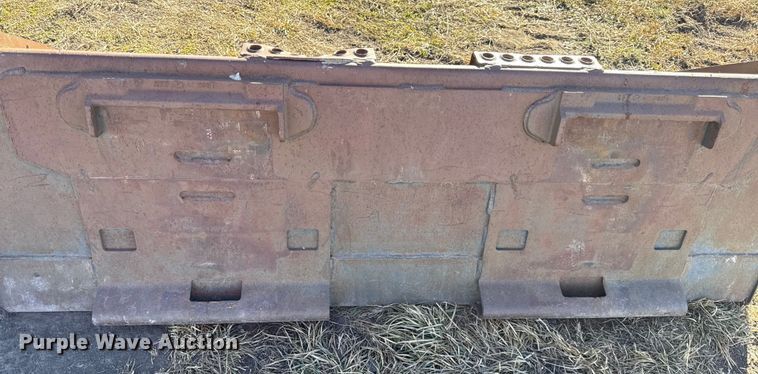 image for item EN0222 Bobcat skid steer bucket