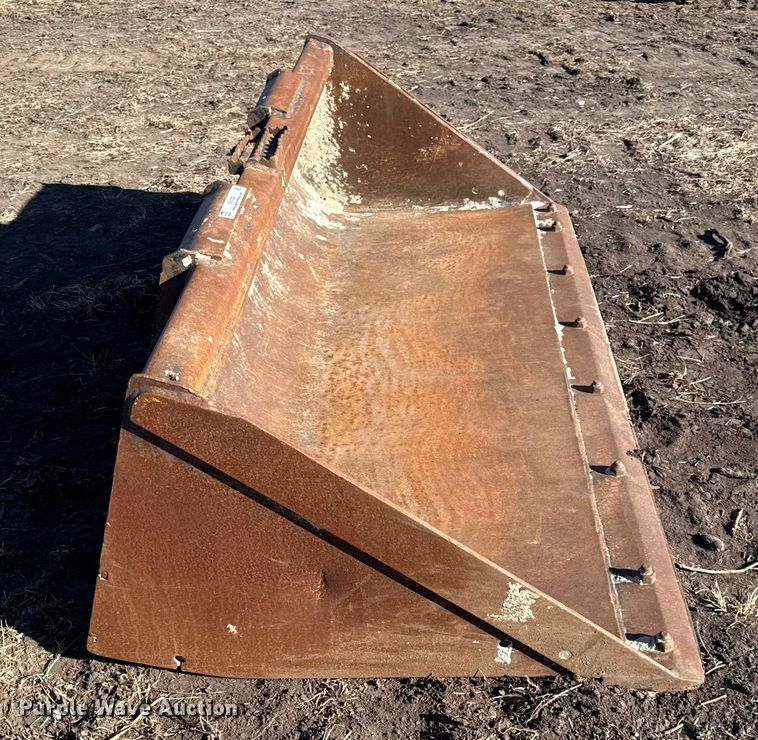 image for item EN0223 John Deere C78 skid steer bucket