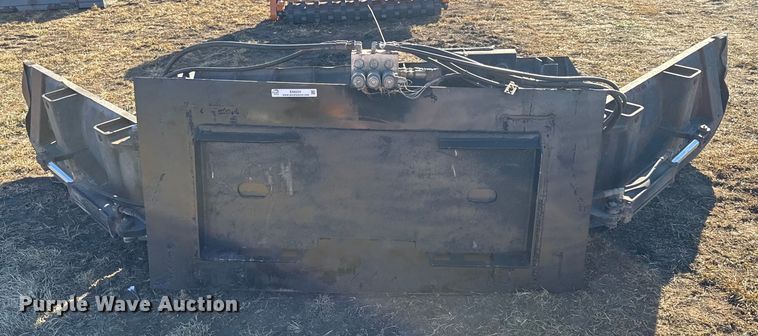 image for item EN0231 Skid steer snow plow