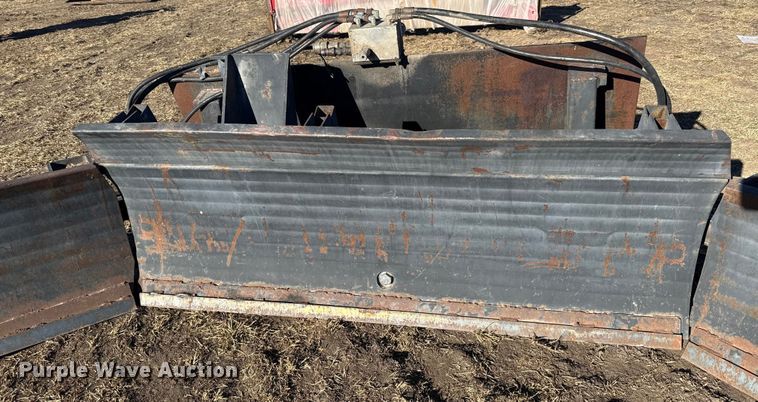 image for item EN0231 Skid steer snow plow