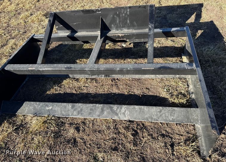 image for item EN0238 Skid steer land leveler