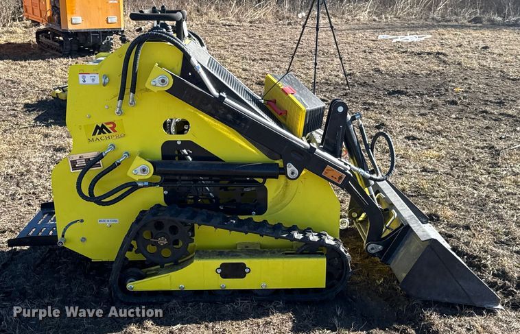 image for item EN0239 2024 Machpro MPS330 compact utility loader