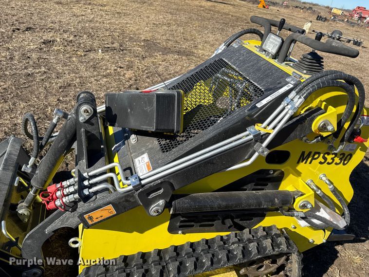 image for item EN0239 2024 Machpro MPS330 compact utility loader